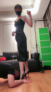 【暴力美学】高跟踩踏提档狗链遛狗掐乳口塞【双视角版】 bf32496_2