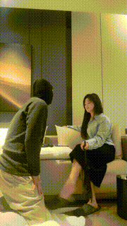 【子熙大人】喂口水圣水裸足狂舔连环踢裆bf48777