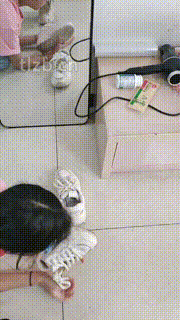 【爱可呀】学姐舌头清洗各种鞋脚喂食踩舌【完整版】 bf34171_2