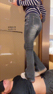 【奈奈sama】耐克鞋白袜踩踏狂舔脚趾缝bf48921