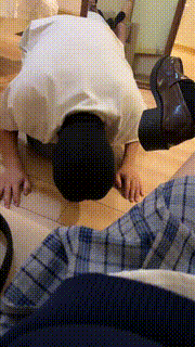 【supp】JK小姐姐-皮鞋黑袜-踩手舔脏鞋底 bf34161封面图