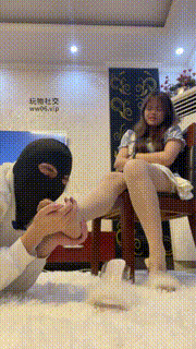 【小莞】可爱学生主丝袜脚下奴JS241226-40封面图