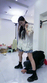 【麋鹿银儿】揪耳朵骑马转胯爬行裸足捂狗脸 bf34144封面图