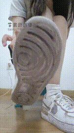 【一茶S】套路直播s脏空军鞋底榨三次百度网盘413mb