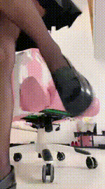 【一茶S】18_坏学姐的特殊榨傻逼是没法体验当一个男人的快感_的你们的快感只能被K黑皮鞋草狗菊菊花一松一紧夹紧学姐的整_只鞋_POV