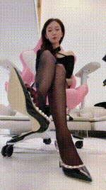 【一茶S】092 第一视角-细狗的小J8连主人的脚趾缝都塞不满