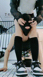 【一茶S】039 最新鲜的口水和脚53分钟 学生S过膝袜羞辱班主任