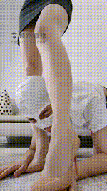 【一茶S】059 高跟肉丝脚下犯贱