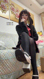 【六六】玛丽珍鞋子做爱 节奏控制撸动 被鞋子榨精 无脑被控制榨干 口交鞋跟 操鞋底 最后怼脸盯 控制倒计时内射鞋里