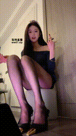 【车模尹】红绿灯 绝美高跟鞋 内裤诱惑 吐口水辱骂