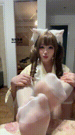 【六六】高透白丝早泄场 可爱萝莉榨精 十分钟连榨两次 第一次三分钟内倒计时射出 第二次操足穴射出