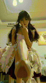 【六六】四爱雌堕吃精红绿灯