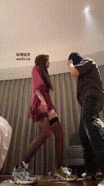 【车模尹】TJ：多种鞋踢裆 坐脸踩乳头