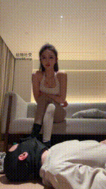 【车模尹】TJ：瑜伽裤的虐待 多种瑜伽裤坐脸 踩踏小番茄舔鞋底羞辱