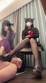 【砂糖不甜】TJ：双主 JK制服黑丝包臀裙裸足玩弄骚狗 深喉 坐脸 踩脸 虐乳