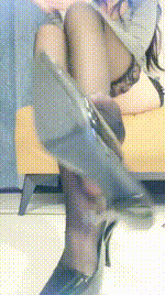 【白桃S】红绿灯 乱伦辱母全家场 无下限 草逼草尿眼 重口慎入 2025-01-30