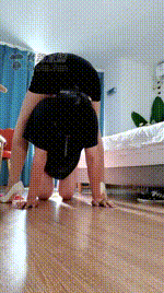 【白桃S】调教玩嗨了呢白桃