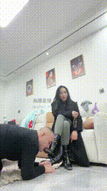 【西北傻子】强迫家奴清理脏鞋白袜 JS260116-3