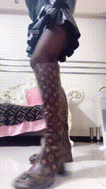 【兔粉粉】长靴胯下羞辱260116-25