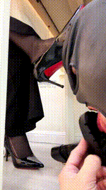 【伊潼】桌底视角-白领高跟踩 JS260122-23