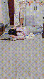 【奶豆包】踩踏母狗+黑丝训野奴【完整版】 JS260124-35_1