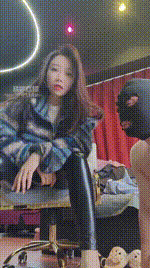 【咩祖】高跟美腿踩贱奴 bf60761