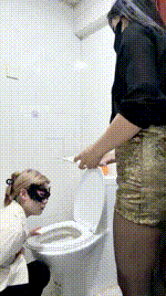 【玫瑰S】骗女老板喝圣水bf60626