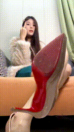 【小懿】裸足寸止憋J挑战260130-28