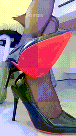 【依甜】伺候主人全家的贱狗260130-33