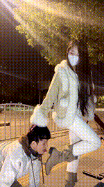 【玫瑰S】户外遛狗人形犬【双视角版】 bf60986_2