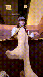 【暴暴】白丝裸足260201-2