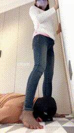 【小奕】短黑丝踩贱奴 JS260209-1