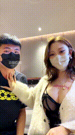 【小小】教闺蜜怎么玩贱奴 bf61052