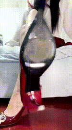 【女神mio】新年上贡全家暴毙260216-5_1封面图