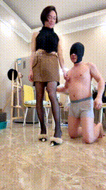 【小李子】素人小姐姐首调-黑丝虐杀 JS260220-2封面图