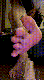 【婉婉】凉高裸足260213-16封面图