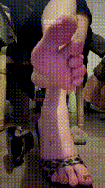 【咬猫】鹿78没假期炸干260217-8_1封面图