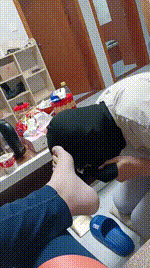 【路西法夫妻主】下跪舔吃臭脚丫JS260304-16封面图