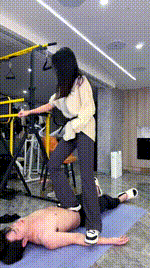 【麋鹿银儿】又一暴虐顶级美女_疯乱剁砸裆踢裆乱踹bf61731封面图