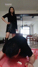 【刑狗】主人强制圣水数据线抽打JS260410-15封面图