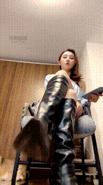 【喵酱紫】靴子肉丝羞辱侧奴260504-10封面图